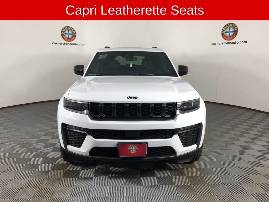 New 2026 Bright White Clear-Coat Exterior Paint Jeep Limited image 14