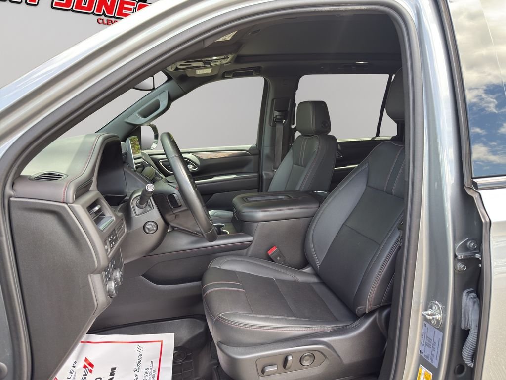 Used 2023 Sterling Gray Metallic Chevrolet RST image 4