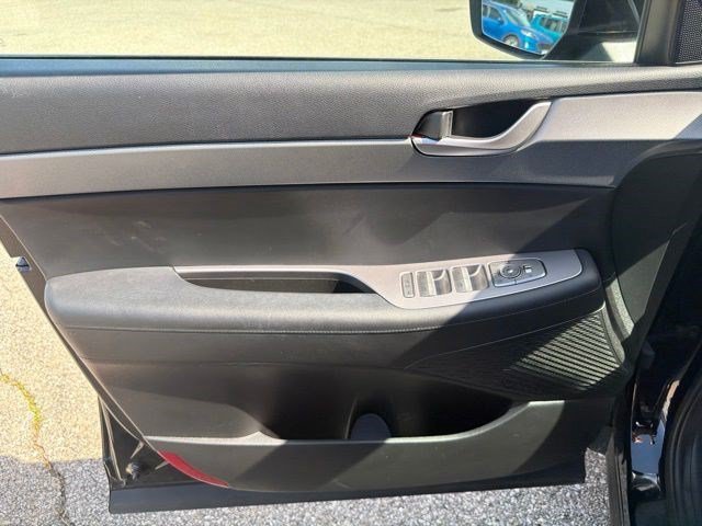 Used 2021 Becketts Black Hyundai SEL image 11