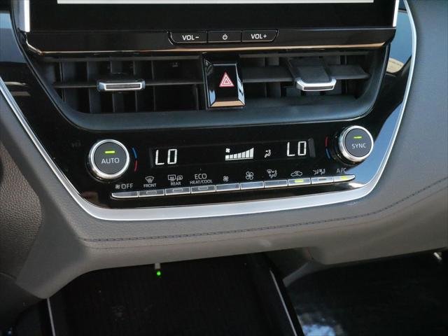 Certified Used 2026 WIND CHILL PEARL* Toyota  image 23