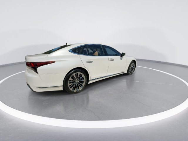 Certified Used 2021 Gray Lexus 500 Base image 8