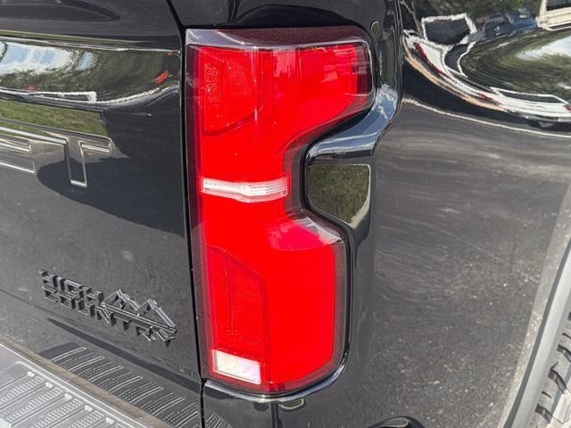 2026 Chevrolet Silverado 2500 HD High Country - Photo 9