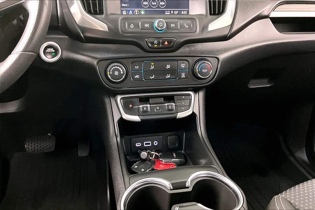 Used 2023 Silver GMC SLE image 8