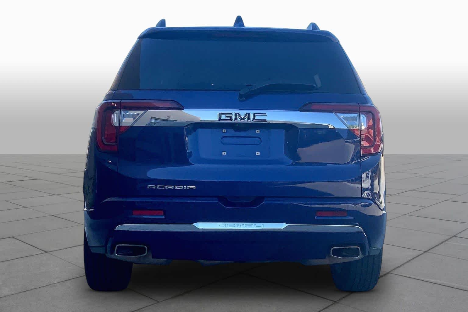 Used 2023 Ultra Blue Metallic GMC Denali image 5