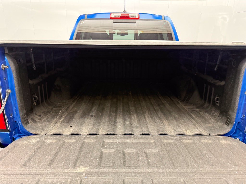 Used 2021 Blue Chevrolet Z71 image 7