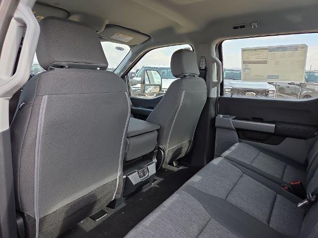 New 2026 Oxford White Ford F-350® XL image 41