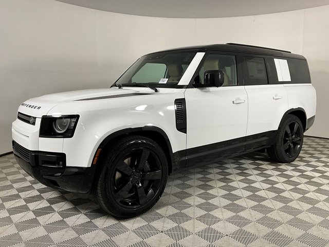 2026 Land Rover Defender 130 X-Dynamic SE