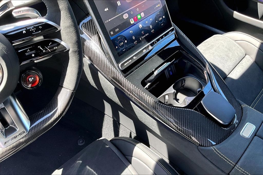 New 2026 MANUFAKTUR green hell magno Mercedes-Benz AMG® GT 63 PRO Coupe image 8