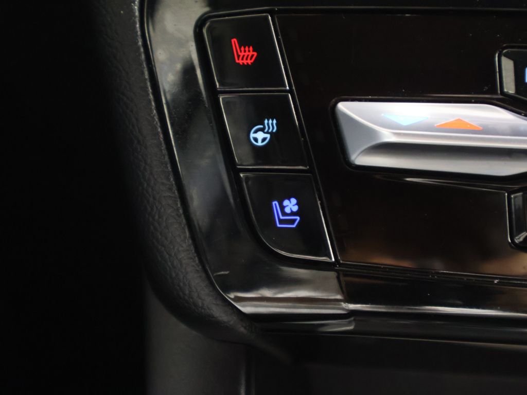 Used 2021 Red Ford Limited image 47