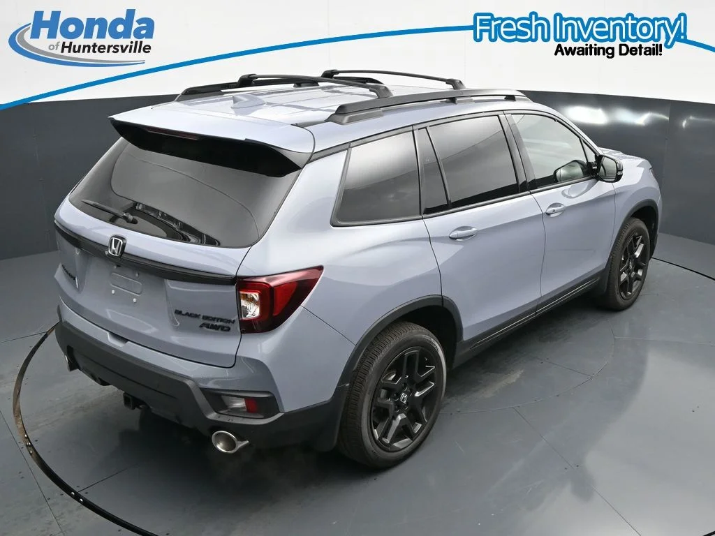 Used 2025 Sonic Gray Pearl Honda AWD BLACK EDITION image 22