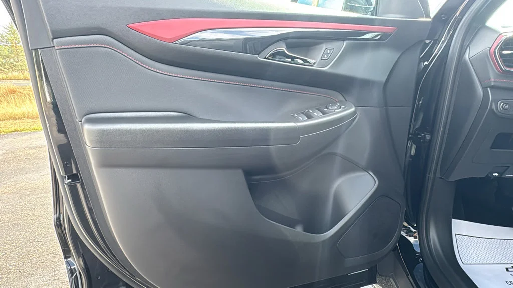 New 2026 Mosaic Black Metallic Chevrolet LT image 18