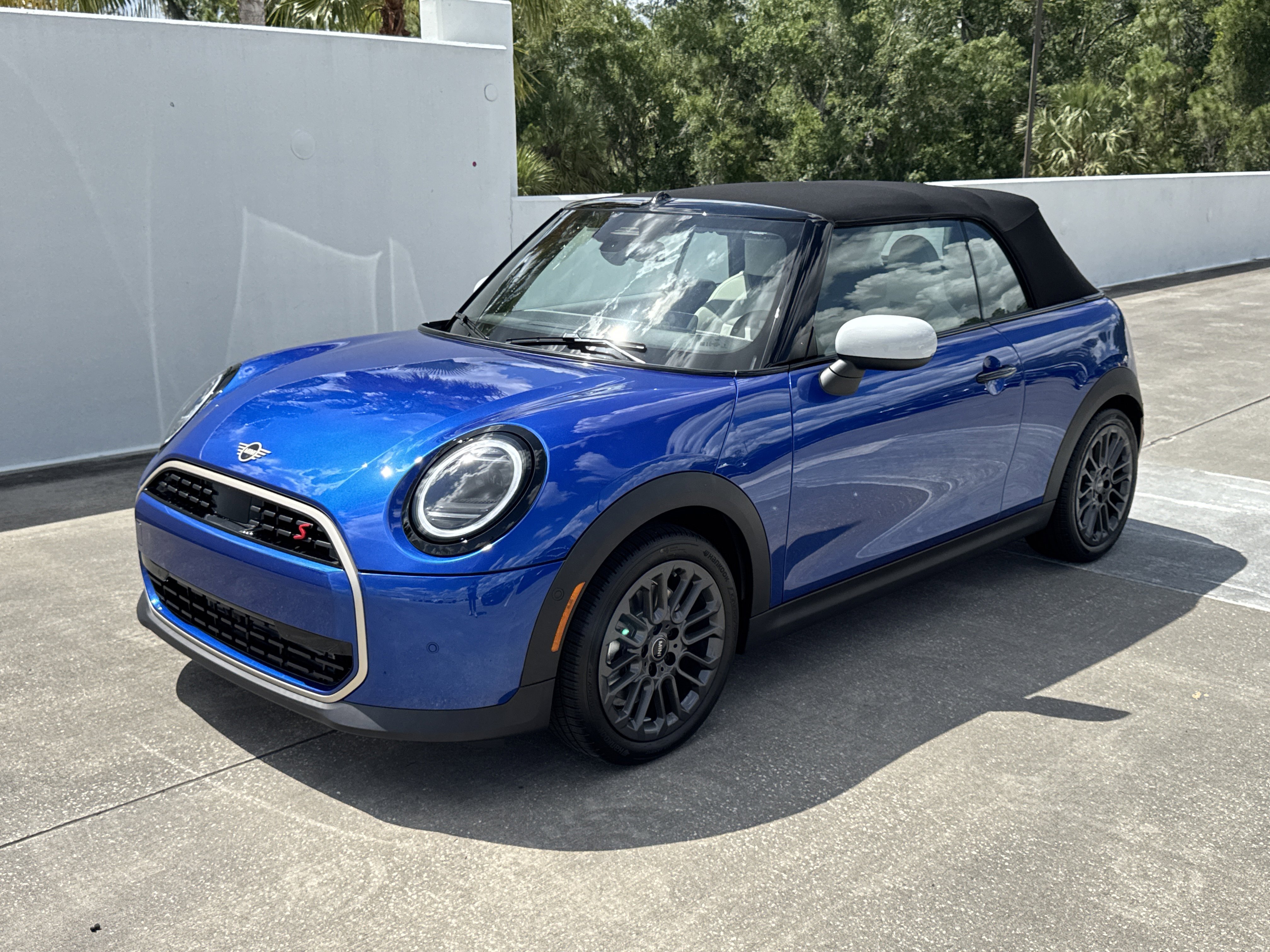 2026 MINI Convertible S - Photo 3