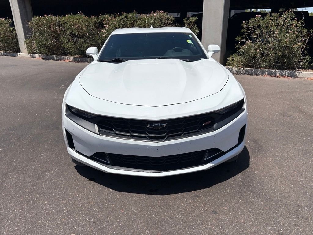 Used 2021 White Chevrolet 1LT image 4