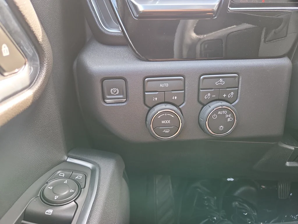 2026 Chevrolet Silverado 1500 LT - Photo 20