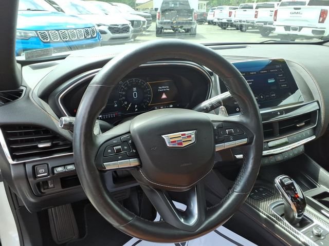 Used 2024 White Cadillac Premium Luxury image 11