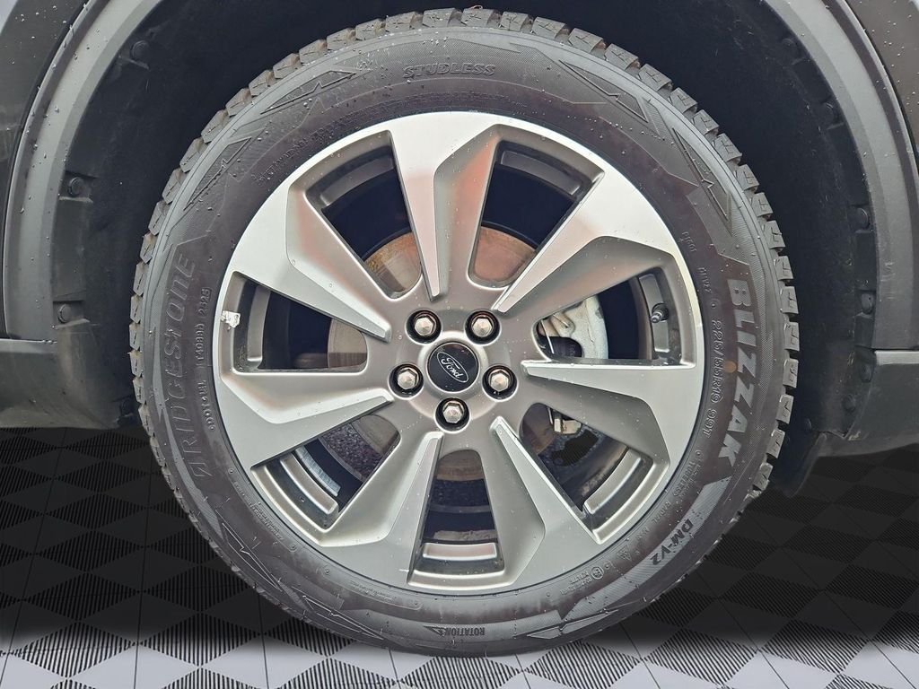 2023 Ford Escape Platinum - Photo 30