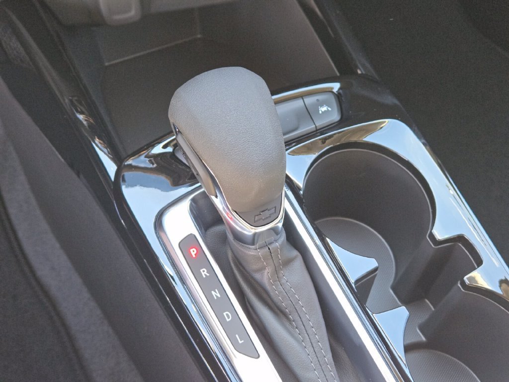 2026 Chevrolet Trax LT - Photo 13