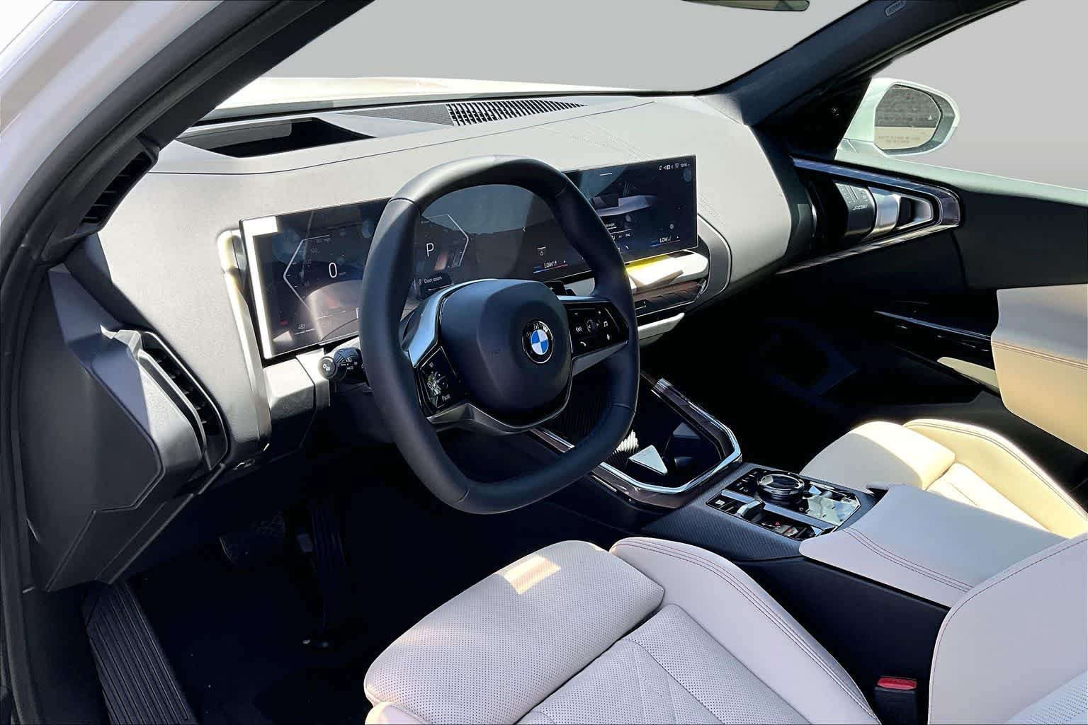 New 2026 Alpine White BMW 30 xDrive image 8