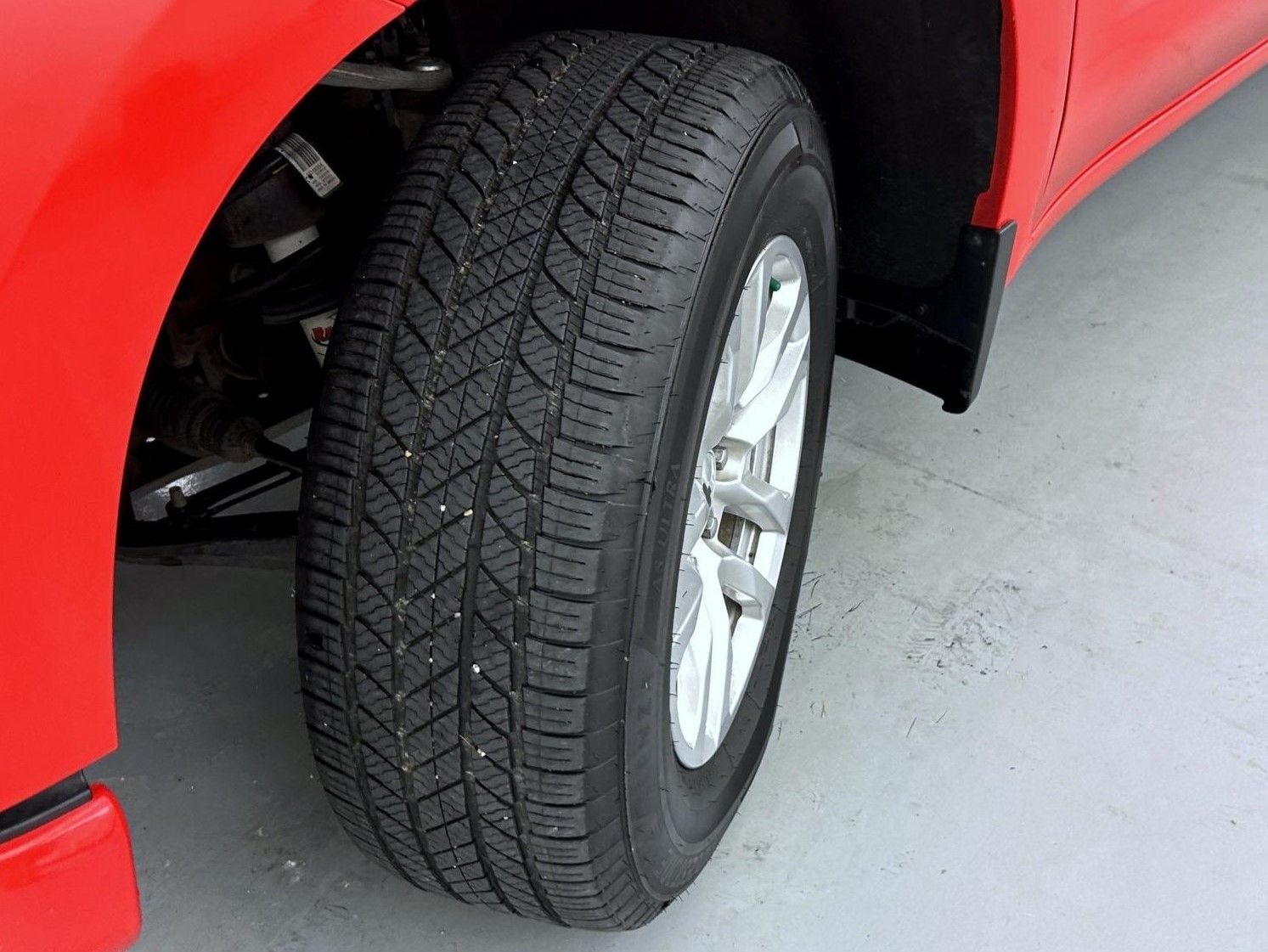 Used 2019 Red Chevrolet RST image 24