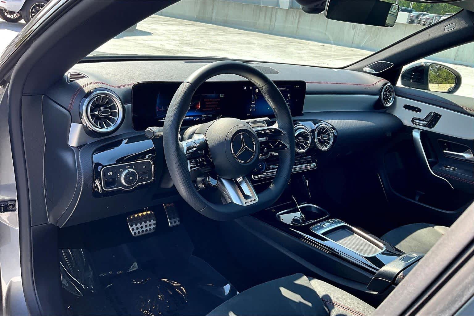 2025 Mercedes-Benz CLA AMG CLA35 - Photo 18
