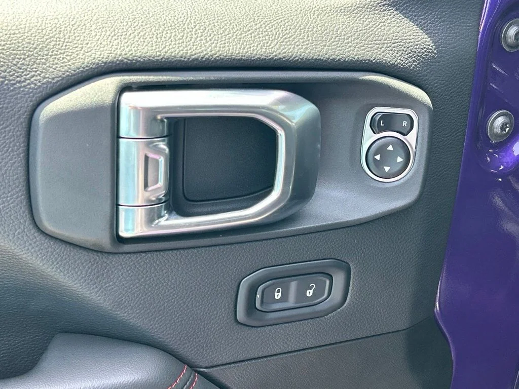 Certified Used 2026 REIGN Jeep Rubicon X image 18