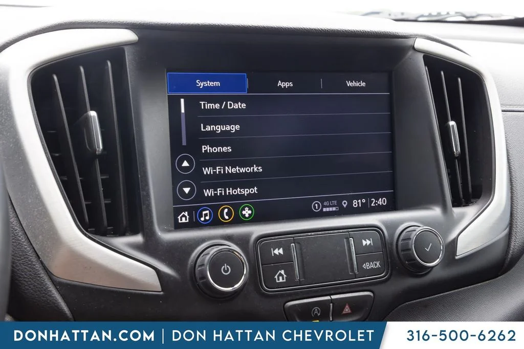 Used 2023 White GMC SLT image 7