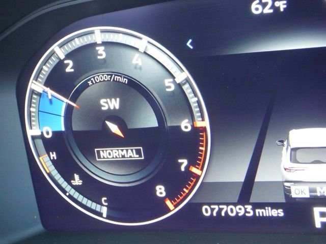 Used 2022 Black Mitsubishi SEL image 50