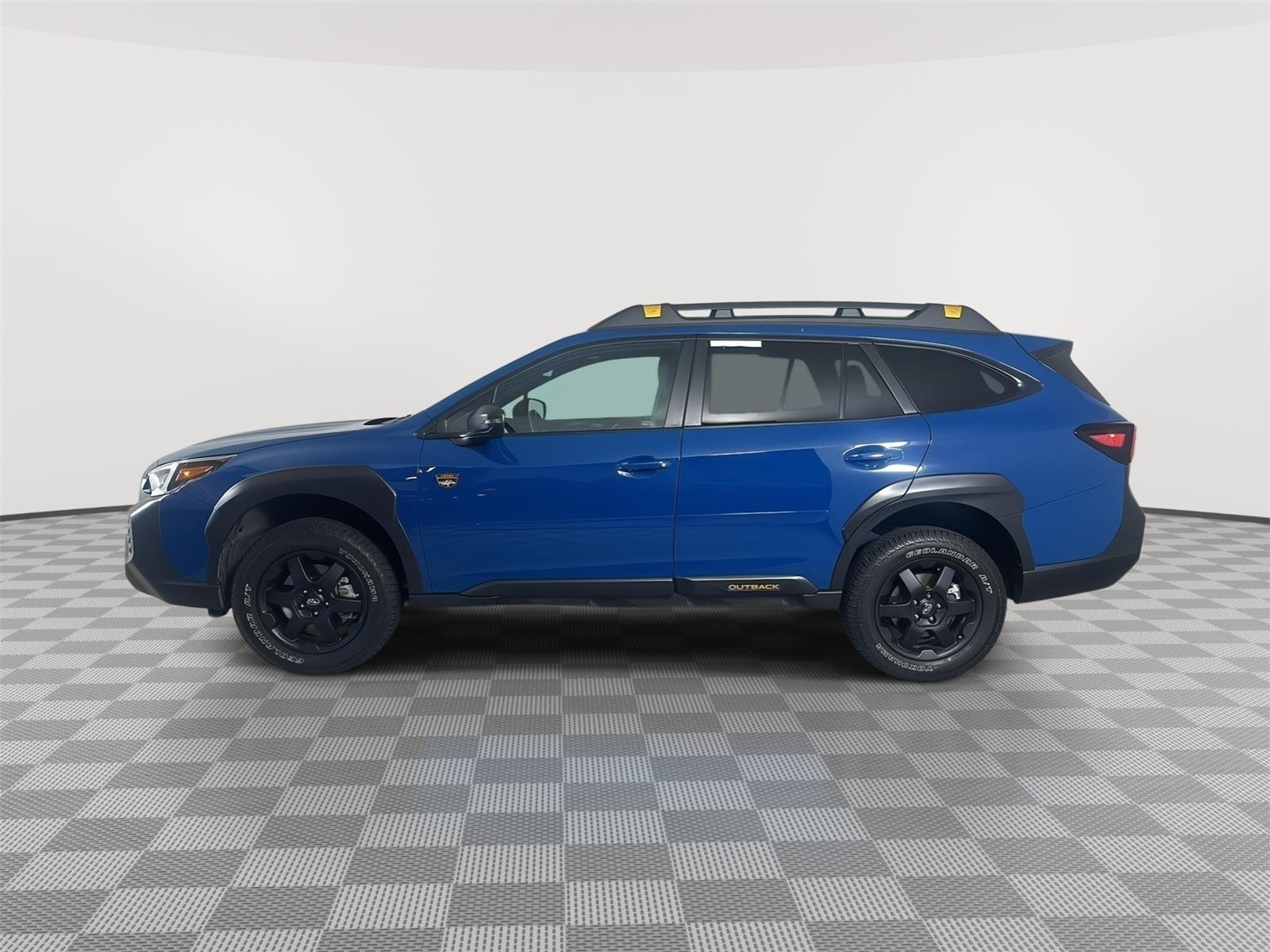 Certified Used 2025 Geyser Blue Subaru Wilderness image 4