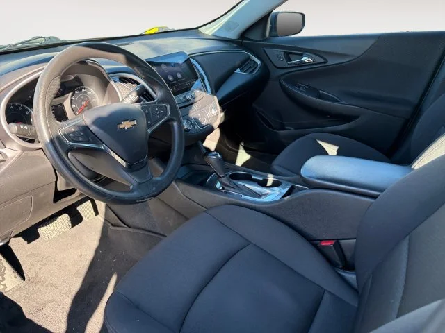 Used 2020 Red Chevrolet LS image 11