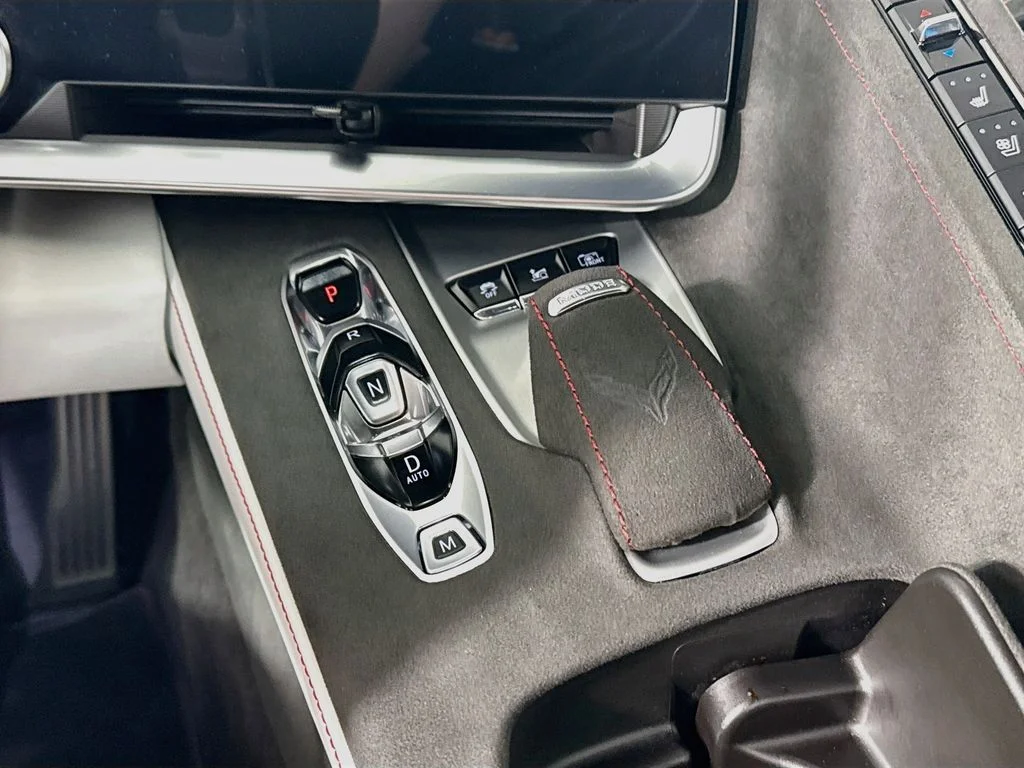 Used 2023 Carbon Flash Metallic Chevrolet Stingray image 18
