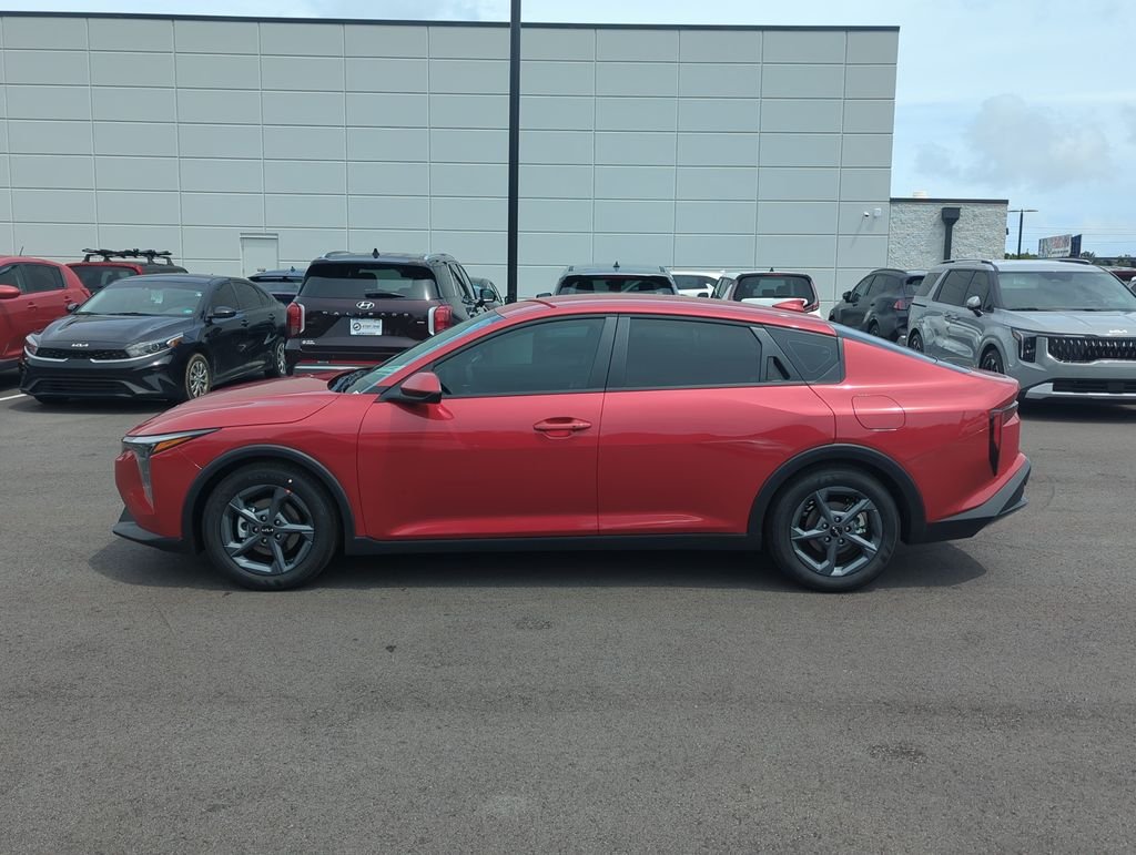 New 2026 Currant Red Kia LXS image 4