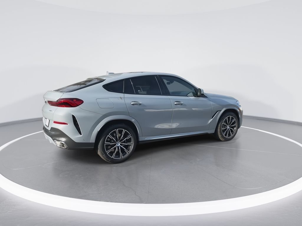 Used 2026 Gray Metallic BMW xDrive40i image 8
