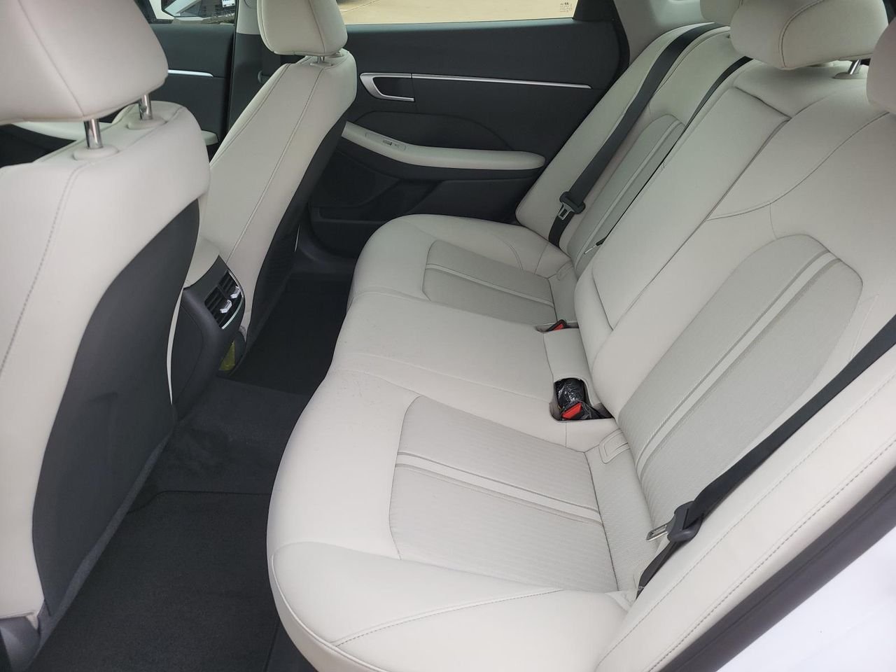 New 2026 Serenity White Hyundai SEL image 11