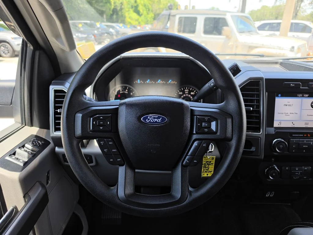 Certified Used 2019 Blue Ford XLT image 14