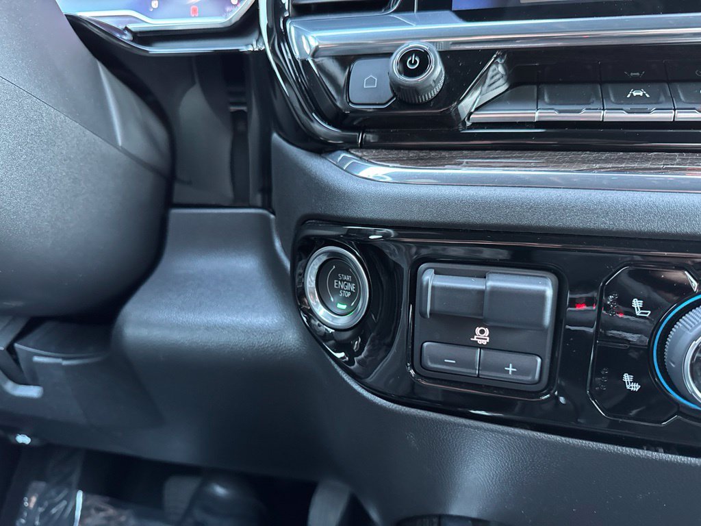 Used 2022 Black Chevrolet LT Trail Boss image 36