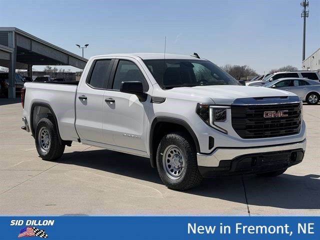 New 2026 Summit White GMC Pro image 2
