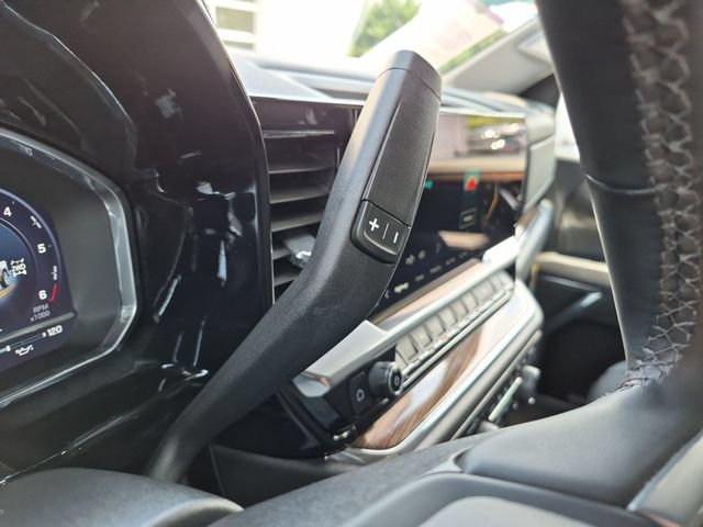 Used 2023 Summit White Chevrolet LT (2FL) image 18