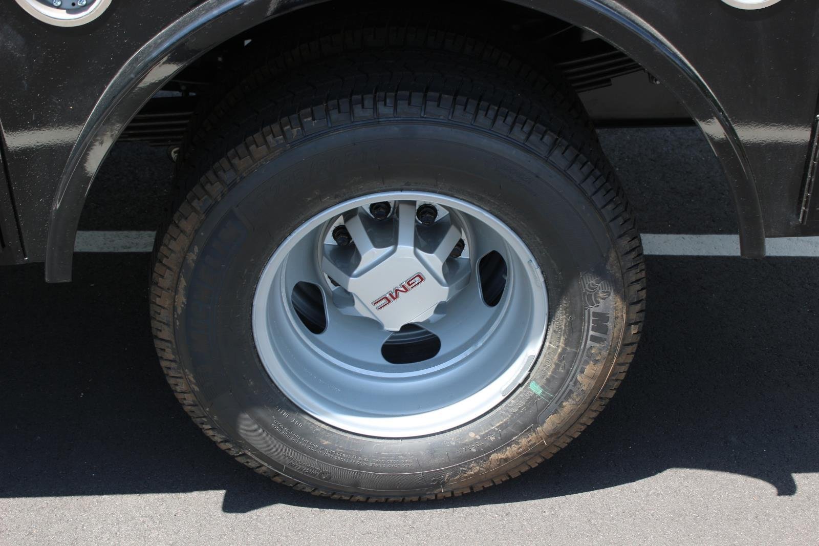 2026 GMC Sierra 3500HD Pro - Photo 29