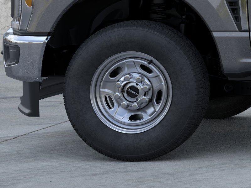New 2026 Carbonized Gray Ford XL image 4