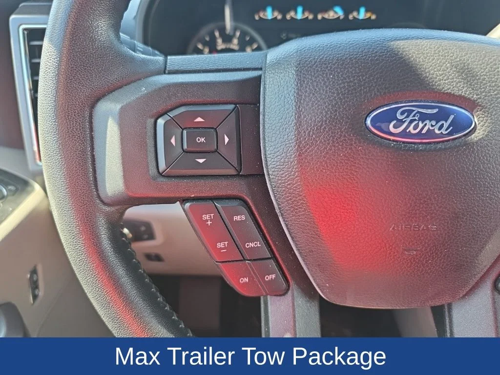 Used 2019 Ruby Red Metallic Tinted Clearcoat Ford XLT image 18