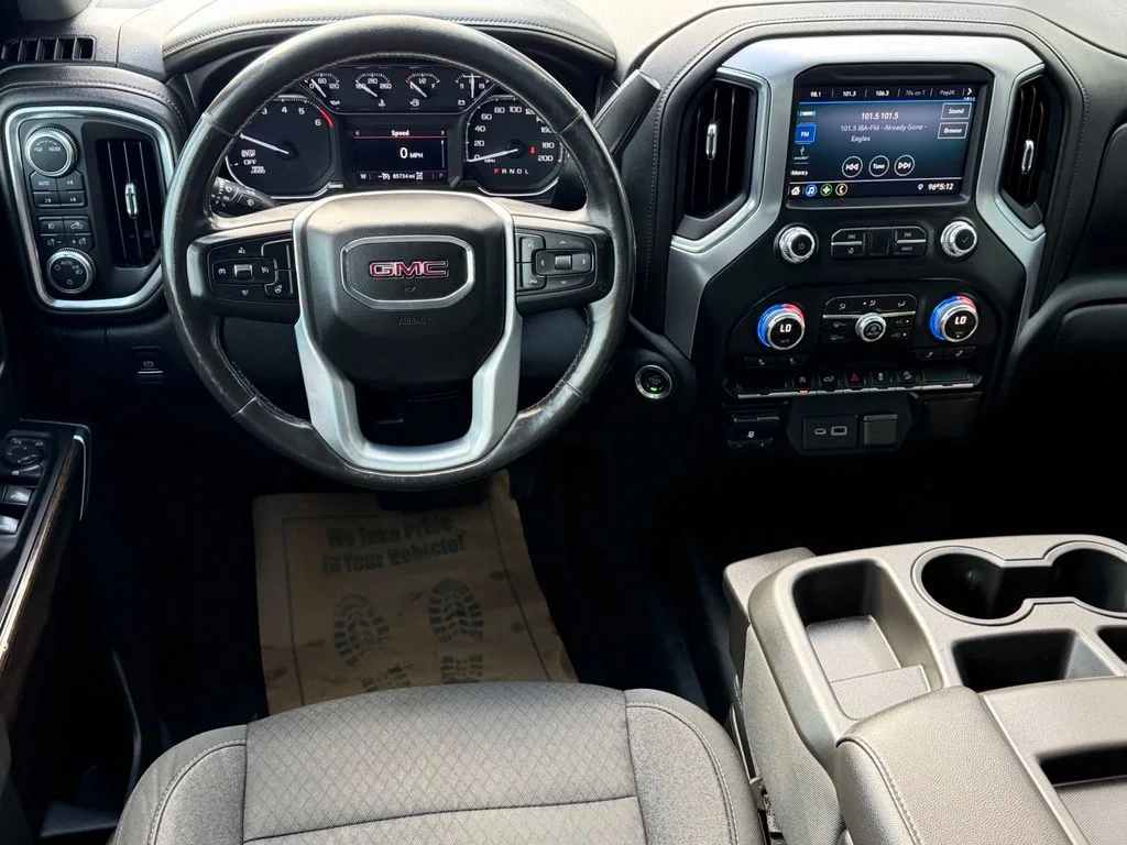 Used 2021 Black GMC Elevation image 16