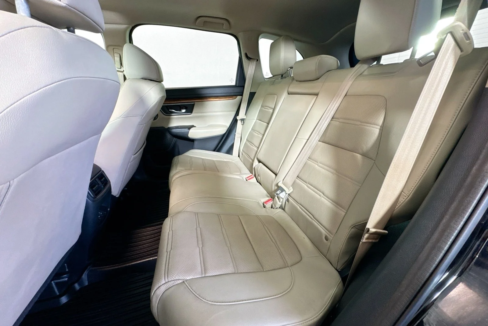 Used 2018 Black Honda EX-L image 23