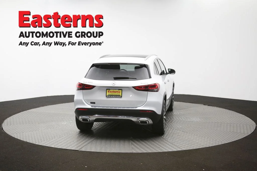 Used 2023 White Mercedes-Benz GLA 250 image 41