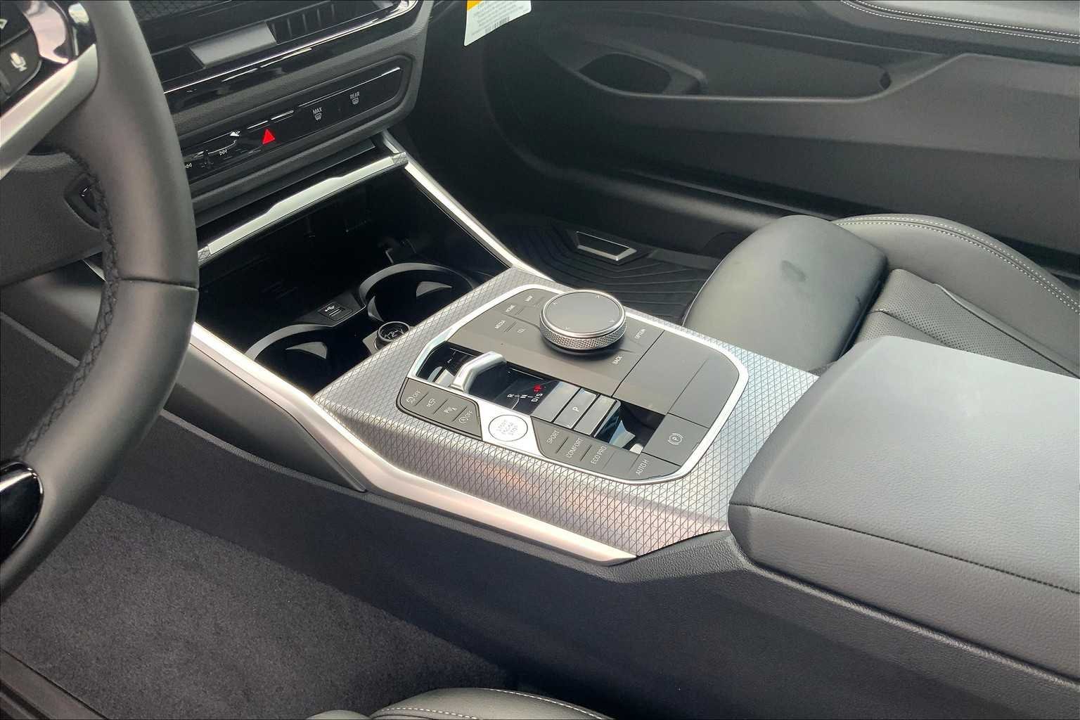 2026 BMW 4 Series 430i - Photo 6