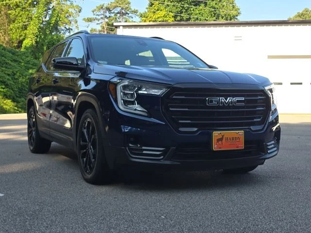 Used 2022 Blue GMC SLT image 8
