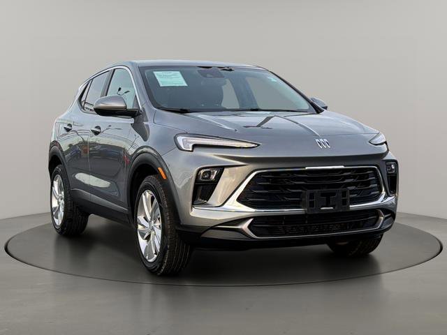 2025 Buick Encore GX Preferred's photo