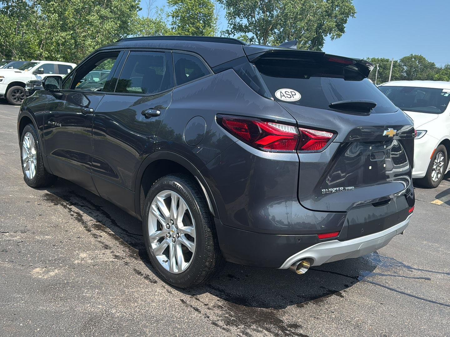 Used 2022 Iron Gray Metallic Chevrolet LT image 11