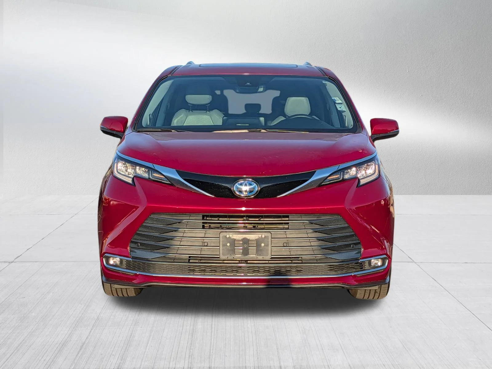 Used 2024 Toyota Sienna Limited with VIN 5TDZSKFC6RS109717 for sale in Bloomington, Minnesota