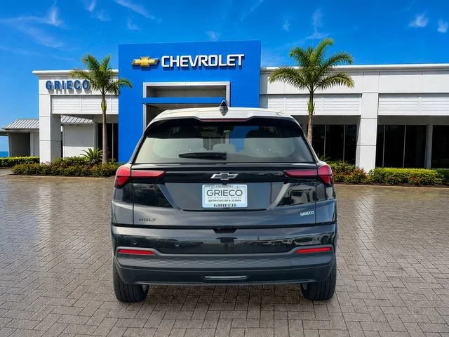 New 2027 Mosaic Black Metallic Chevrolet LT image 4