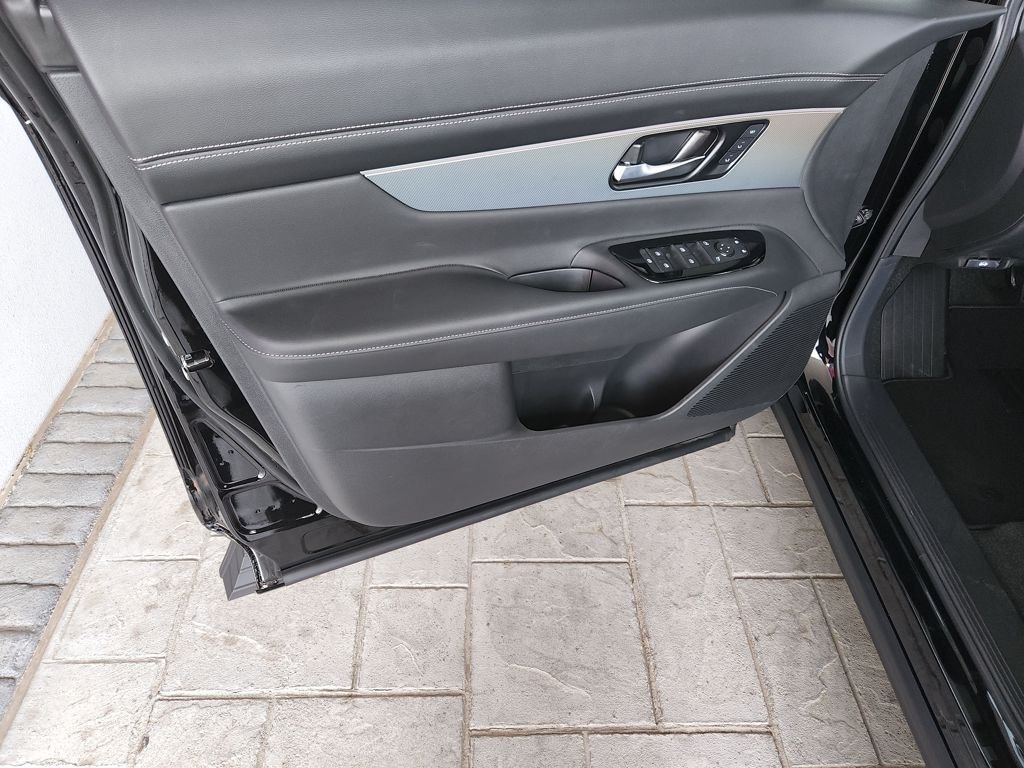 New 2026 Super Black Nissan SL AWD image 24